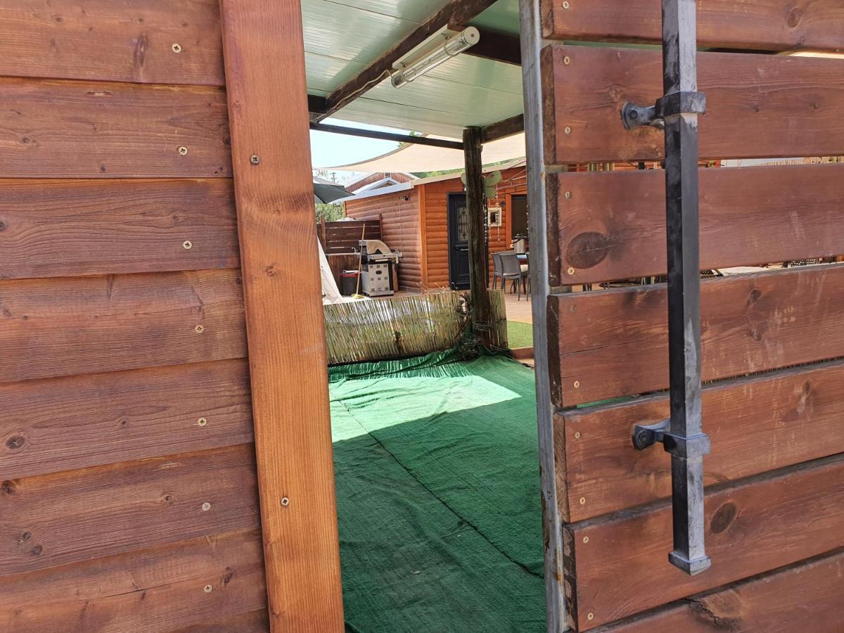 Zimmer Belev Hakikar- Dead Sea Neot HaKikar Exterior photo