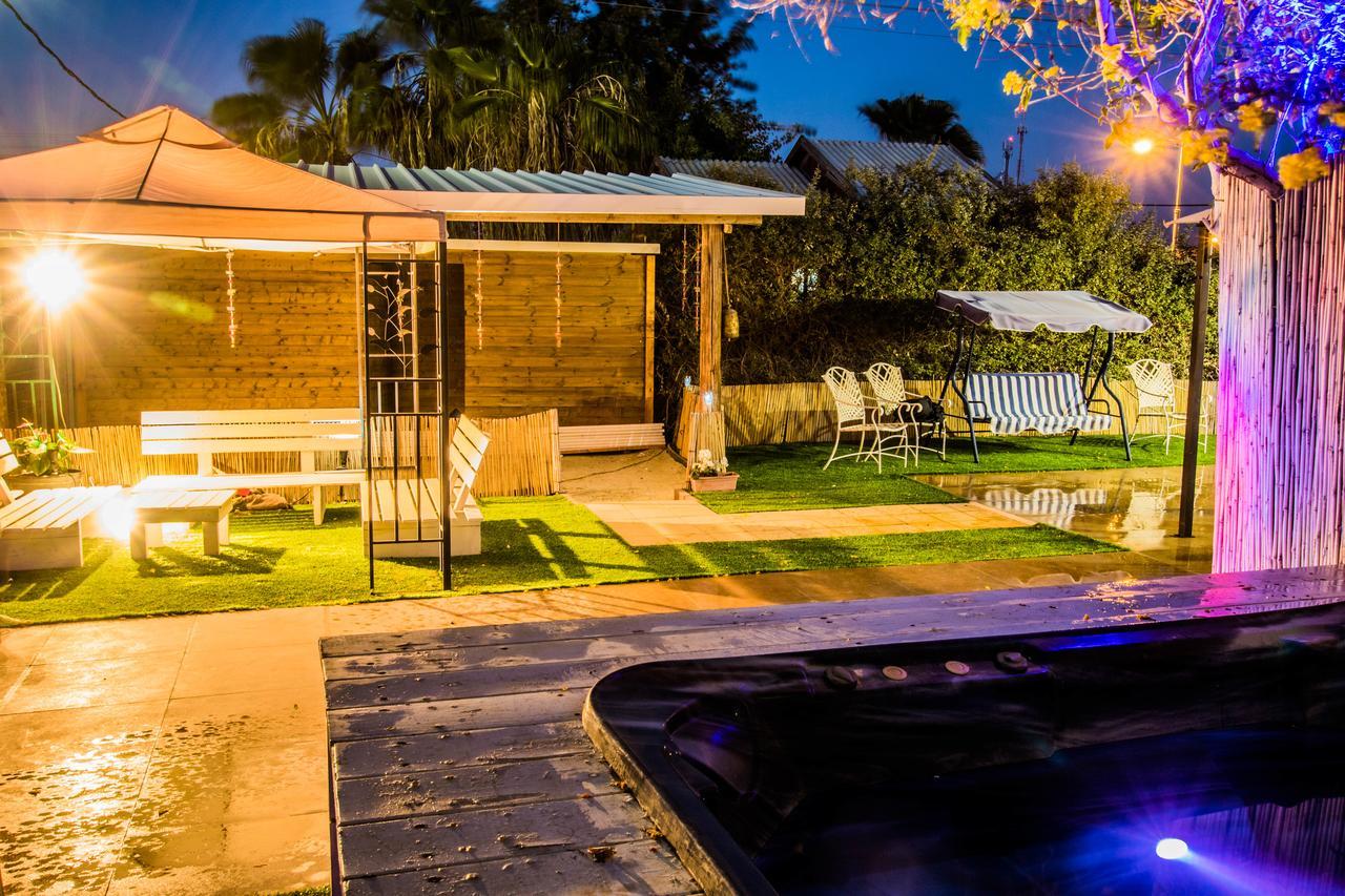 Zimmer Belev Hakikar- Dead Sea Neot HaKikar Exterior photo